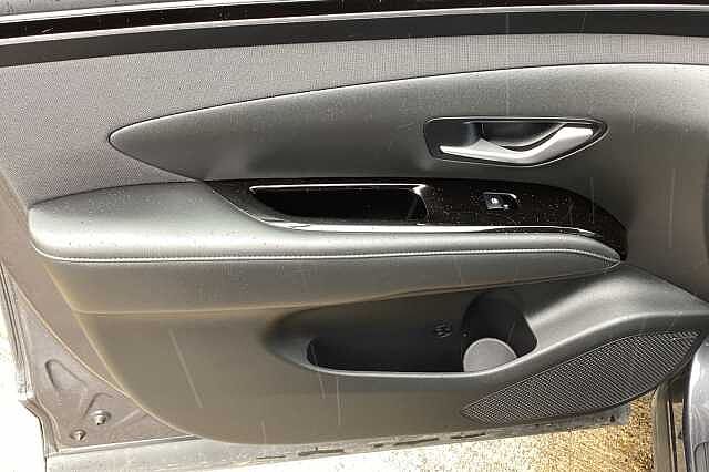 Hyundai TUCSON 1.6 TGDi Hybrid 230 Premium 5dr 2WD Auto Grey
