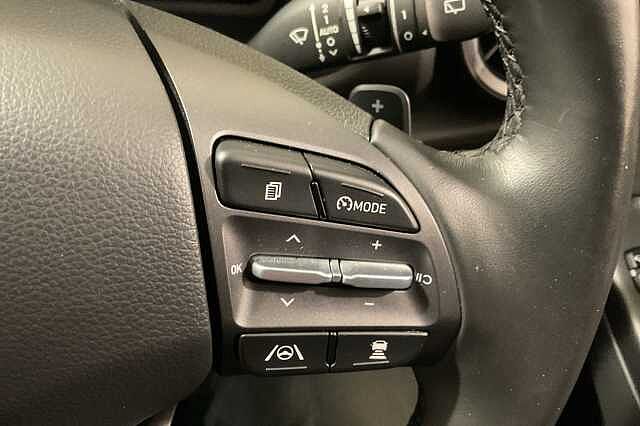 Hyundai KONA 1.6 GDi Hybrid Premium 5dr DCT