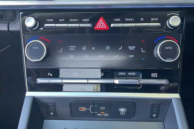Hyundai SANTA FE 1.6 TGDi 239 Hybrid Ultimate 5dr Auto