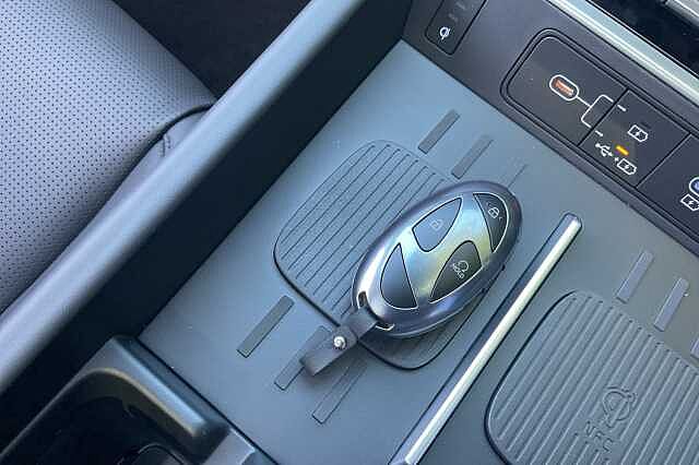 Hyundai SANTA FE 1.6 TGDi 239 Hybrid Ultimate 5dr Auto