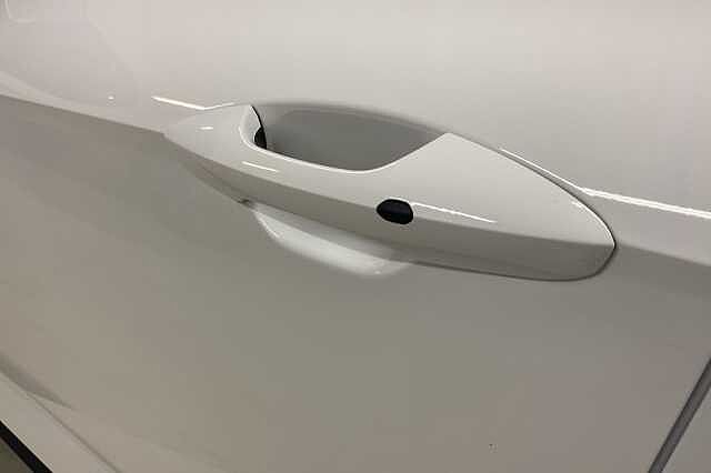 Hyundai KONA 1.6T 138 N Line 5dr DCT White