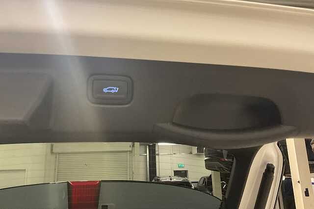 Hyundai KONA 1.6T 138 N Line 5dr DCT White