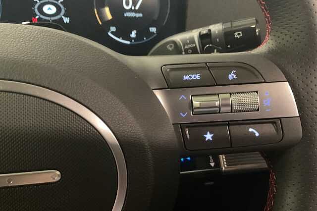 Hyundai KONA 1.6T 138 N Line 5dr DCT White