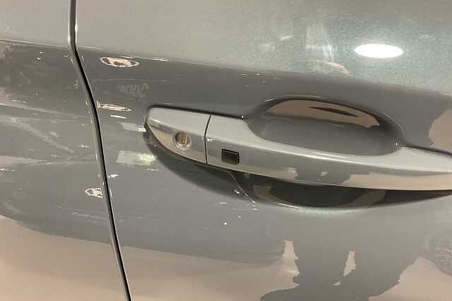 Hyundai KONA 150kW Premium 64kWh 5dr Auto