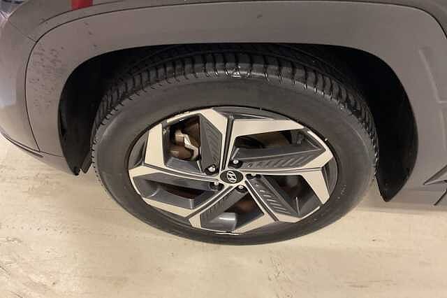 Hyundai TUCSON 1.6 T-GDi (230ps) Premium Hybrid Black