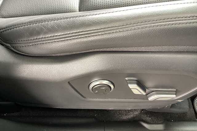 Hyundai SANTA FE 1.6 TGDi Hybrid Ultimate 5dr Auto Blue