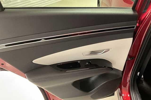 Hyundai TUCSON 1.6 TGDi Hybrid 230 SE Connect 5dr 2WD Auto