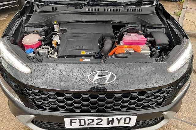 Hyundai KONA 1.6 GDi Hybrid SE Connect 5dr DCT Black
