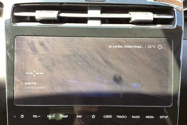 Hyundai TUCSON 1.6 TGDi 48V MHD SE Connect 5dr 2WD DCT Black