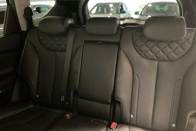 Hyundai SANTA FE 1.6 TGDi Plug-in Hybrid Ultimate 5dr 4WD Auto