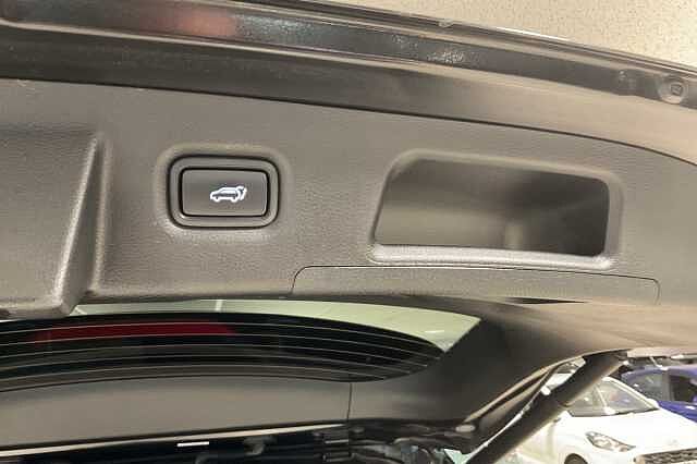 Hyundai SANTA FE 1.6 TGDi Plug-in Hybrid Ultimate 5dr 4WD Auto