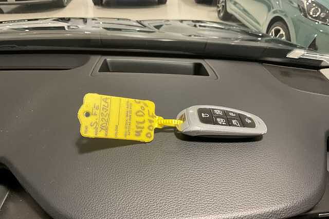 Hyundai SANTA FE 1.6 TGDi Plug-in Hybrid Ultimate 5dr 4WD Auto