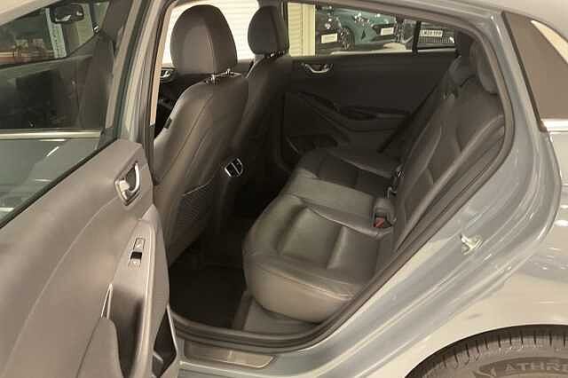 Hyundai IONIQ 100kW Premium SE 38kWh 5dr Auto