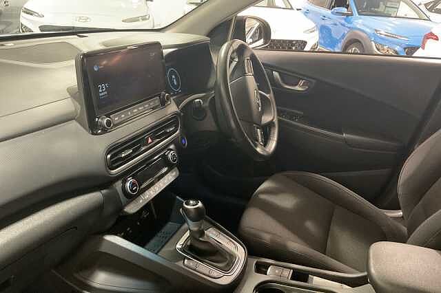 Hyundai KONA 1.6 GDi Hybrid Premium 5dr DCT Black
