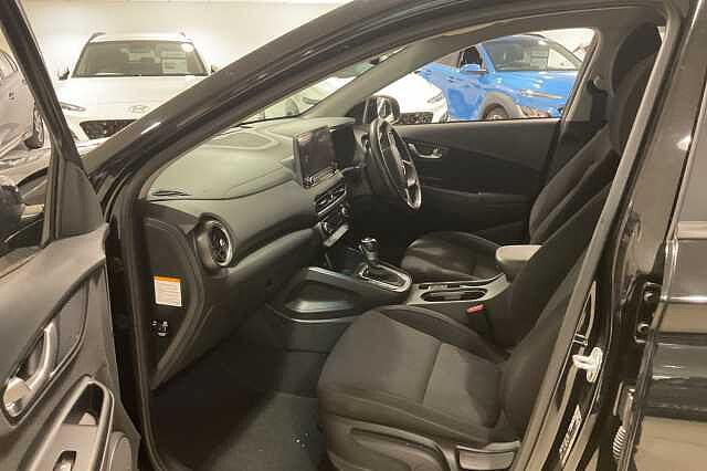 Hyundai KONA 1.6 GDi Hybrid Premium 5dr DCT Black