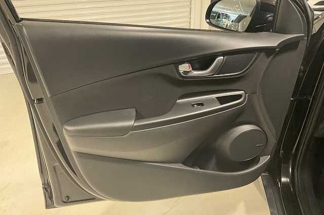 Hyundai KONA 1.6 GDi Hybrid Premium 5dr DCT Black
