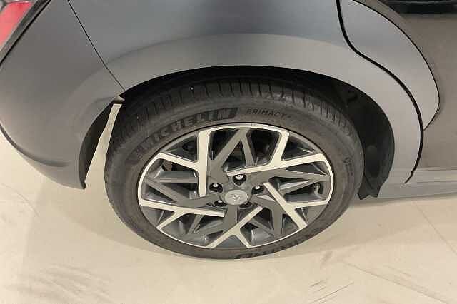Hyundai KONA 1.6 GDi Hybrid Premium 5dr DCT Black