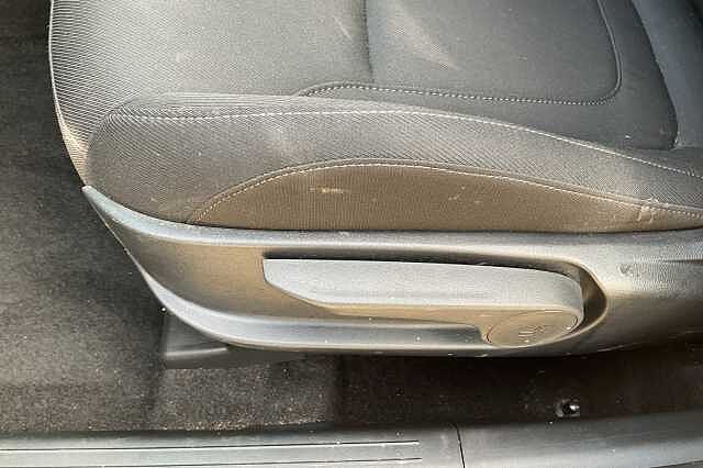 Hyundai TUCSON 1.6 TGDi Hybrid 230 SE Connect 5dr 2WD Auto Blue