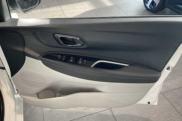 Hyundai I20 1.0T GDi 90 Tech Line 5dr White