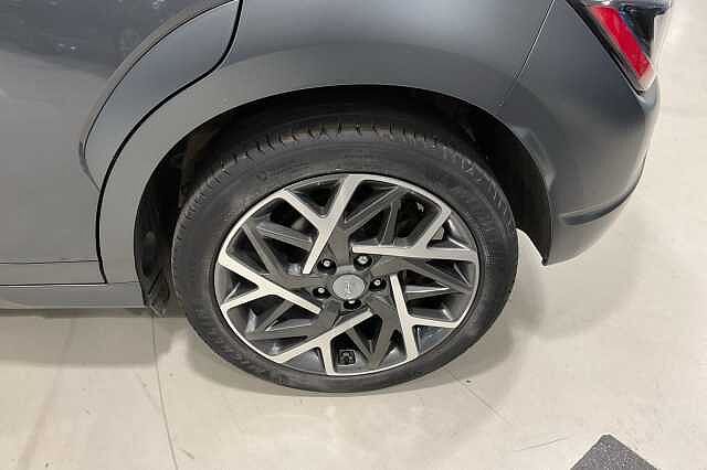 Hyundai KONA 1.6 GDi Hybrid Premium 5dr DCT