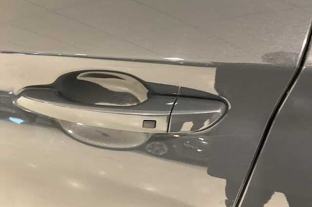 Hyundai KONA 1.6 GDi Hybrid Premium 5dr DCT