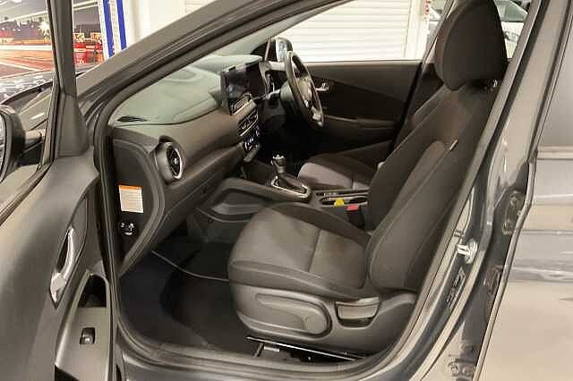 Hyundai KONA 1.6 GDi Hybrid Premium 5dr DCT