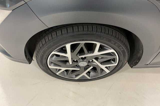 Hyundai KONA 1.6 GDi Hybrid Premium 5dr DCT