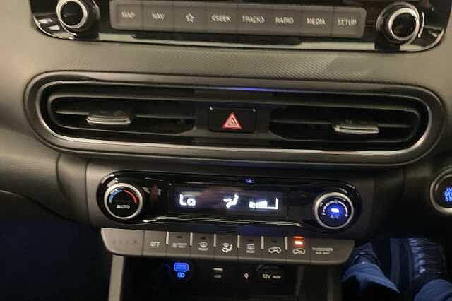 Hyundai KONA 1.6 GDi Hybrid Premium 5dr DCT
