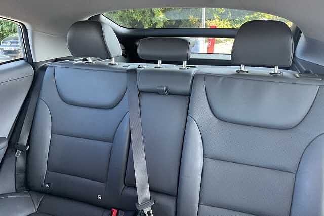 Hyundai IONIQ 100kW Premium SE 38kWh 5dr Auto