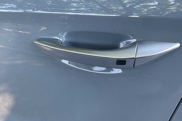 Hyundai IONIQ 100kW Premium SE 38kWh 5dr Auto