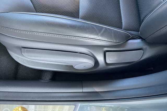 Hyundai IONIQ 100kW Premium SE 38kWh 5dr Auto