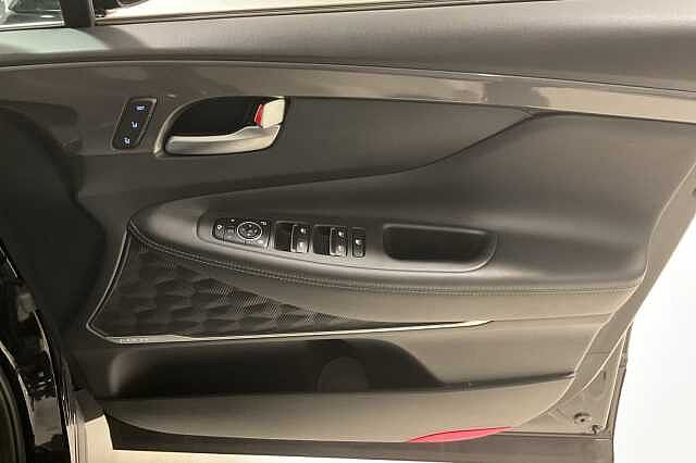 Hyundai SANTA FE 1.6 TGDi Hybrid Ultimate 5dr Auto
