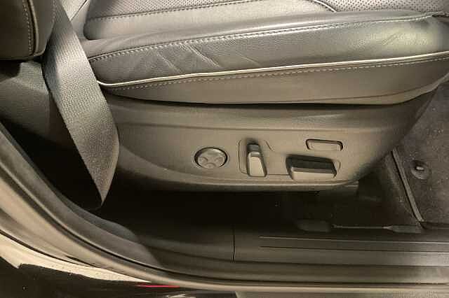 Hyundai SANTA FE 1.6 TGDi Hybrid Ultimate 5dr Auto