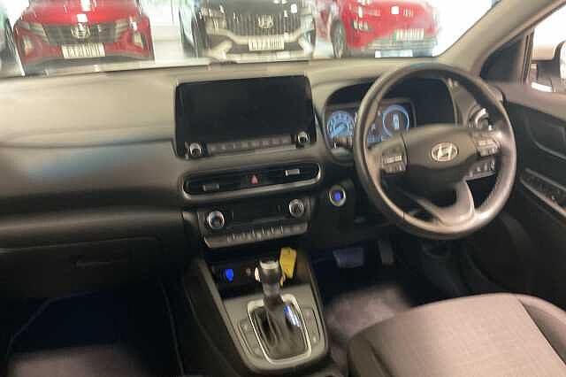 Hyundai KONA 1.6 GDi Hybrid Premium 5dr DCT White