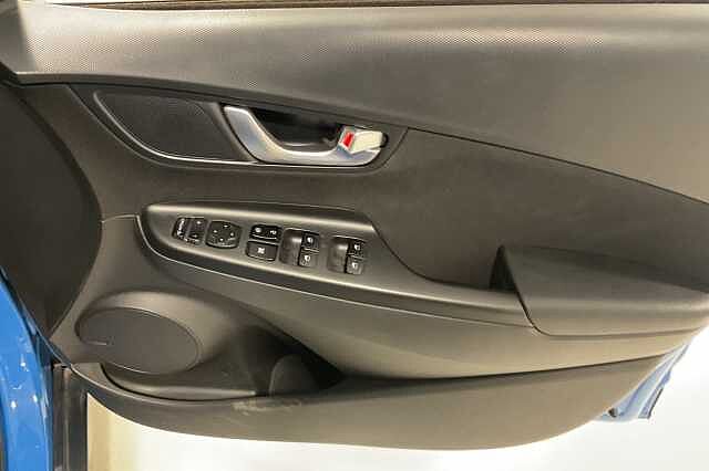 Hyundai KONA 1.6 GDi Hybrid Premium 5dr DCT
