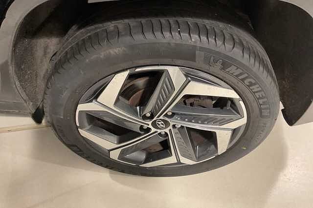 Hyundai TUCSON 1.6 TGDi Hybrid 230 Premium 5dr 2WD Auto Black