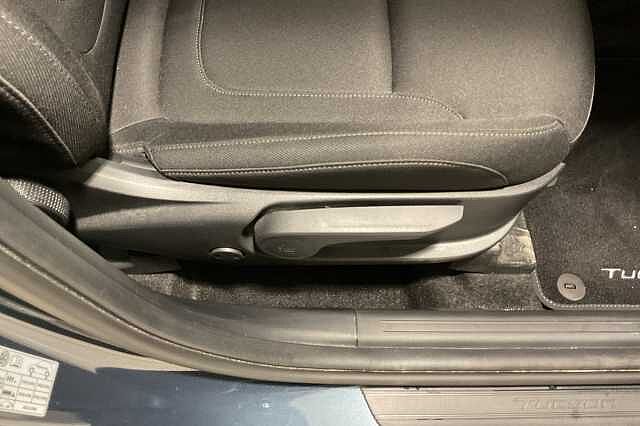 Hyundai TUCSON 1.6 TGDi Hybrid 230 SE Connect 5dr 2WD Auto