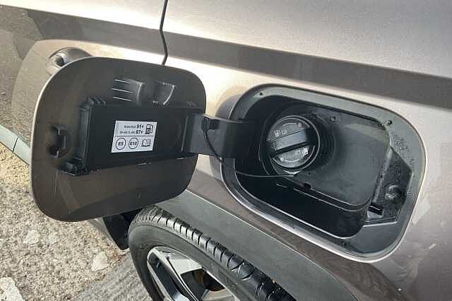 Hyundai TUCSON 1.6 TGDi Hybrid 230 Ultimate 5dr 2WD Auto Brown