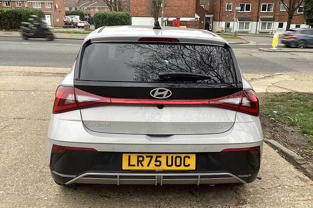 Hyundai i20 1.0T GDi 90 Black Line 5dr