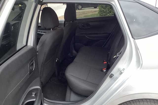 Hyundai i20 1.0T GDi 90 Black Line 5dr
