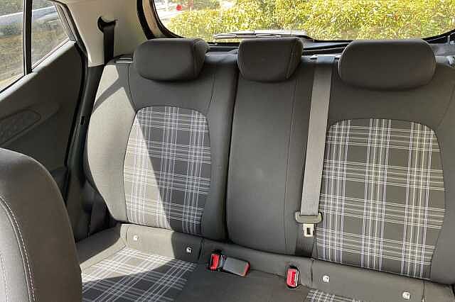 Hyundai i10 1.0 [63] Premium 5dr Auto [Nav]