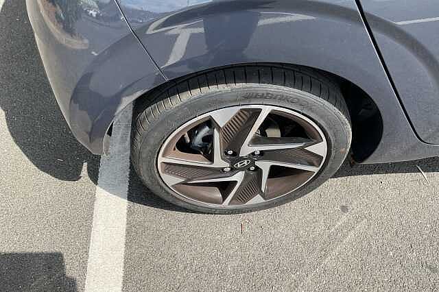 Hyundai i10 1.0 [63] Premium 5dr Auto [Nav]