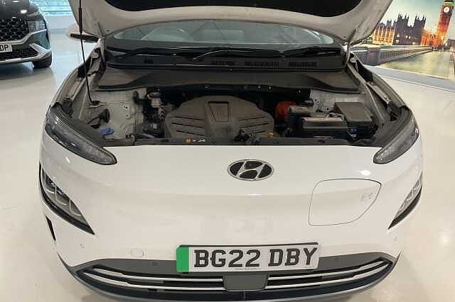 Hyundai KONA 150kW Premium 64kWh 5dr Auto White
