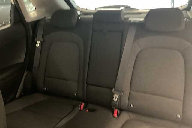 Hyundai KONA 150kW Premium 64kWh 5dr Auto White