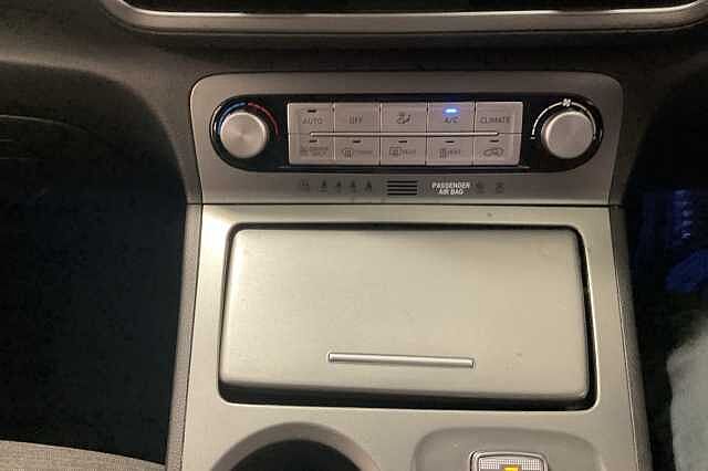 Hyundai KONA 150kW Premium 64kWh 5dr Auto White