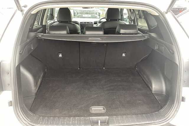 Hyundai TUCSON 1.6 TGDi Hybrid 230 Ultimate 5dr 2WD Auto White
