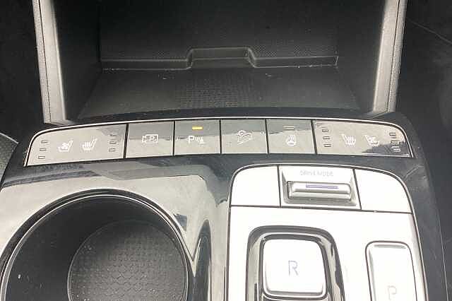 Hyundai TUCSON 1.6 TGDi Hybrid 230 Ultimate 5dr 2WD Auto White