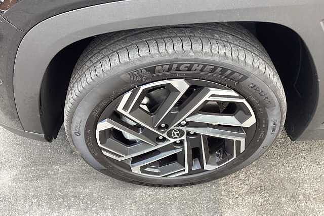 Hyundai TUCSON 1.6T Plug-in Hybrid Ultimate 5dr Auto Black