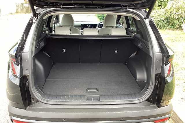 Hyundai TUCSON 1.6T Plug-in Hybrid Ultimate 5dr Auto Black