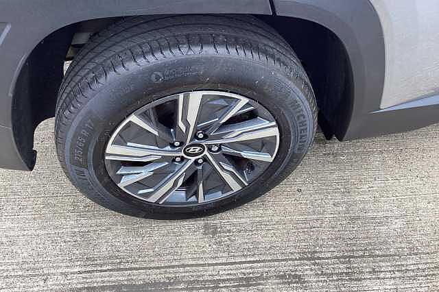 Hyundai TUCSON 1.6 TGDi Hybrid 230 SE Connect 5dr 2WD Auto